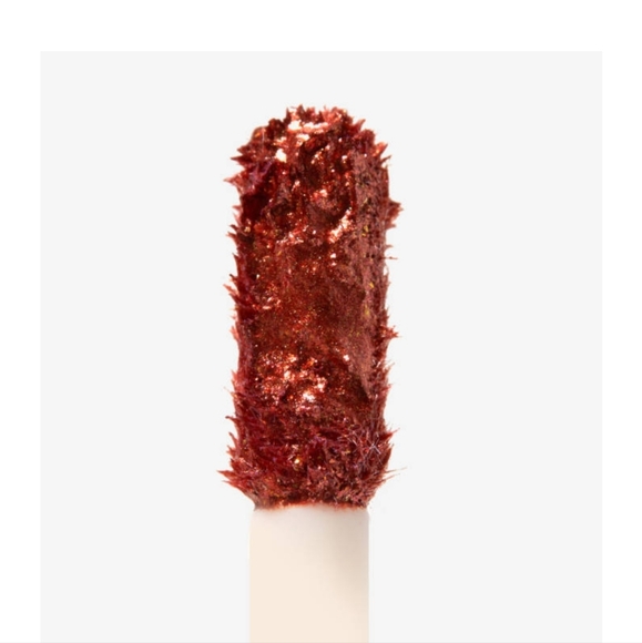 The BEAUTY CROP LIQUID EYESHADOW DUO Cinnamon & Fudge - Picture 4 of 5